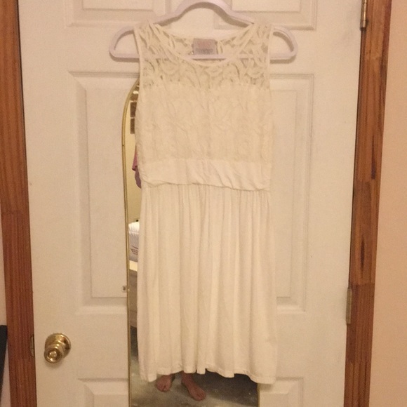 Coveted Clothing White Lace Dress Size Large - Picture 1 of 5